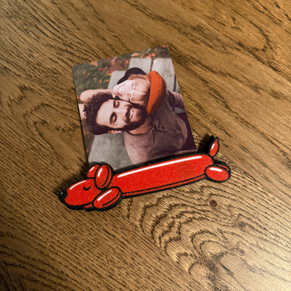 Magnetic Balloon Dog Photo Holder – Playful Fridge & Desk Display (2-Piece Set)