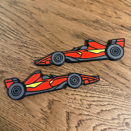 Magnetic Race Car Photo Holder – Cute Desk & Fridge Display (2-Piece Set)